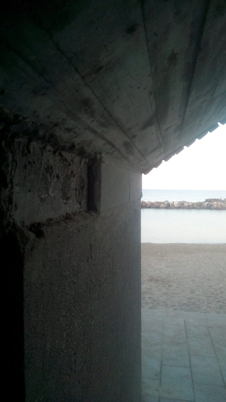«Ti auguro tutto il mare possibile»: targa svanita a Moneglia
