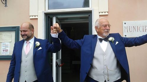 Unione gay a Pieve Ligure: si è sposato Pietro Tarallo, fondatore dell’Arcigay