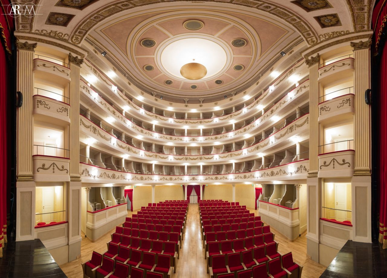 Il concerto per la Giornata della Donna 2022 al Teatro Sociale di Camogli è con Laura Marzadori e Andrea Bacchetti