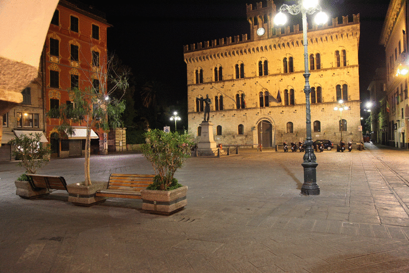 Vecchio tribunale di piazza Mazzini: “L’archivio sia trasferito a Genova”