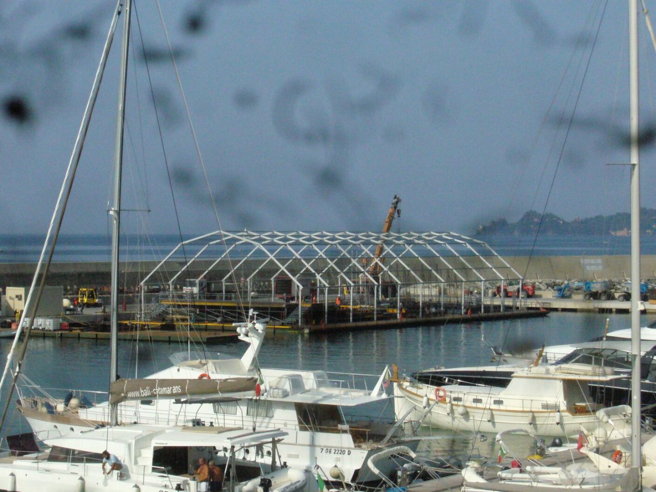 A Chiavari sta prendendo vita la Ferrari Portofino: sarà trasportata via mare