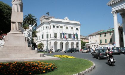 Orecchia e Giardini: «Il Palazzo Ferden ritorna in consiglio comunale»