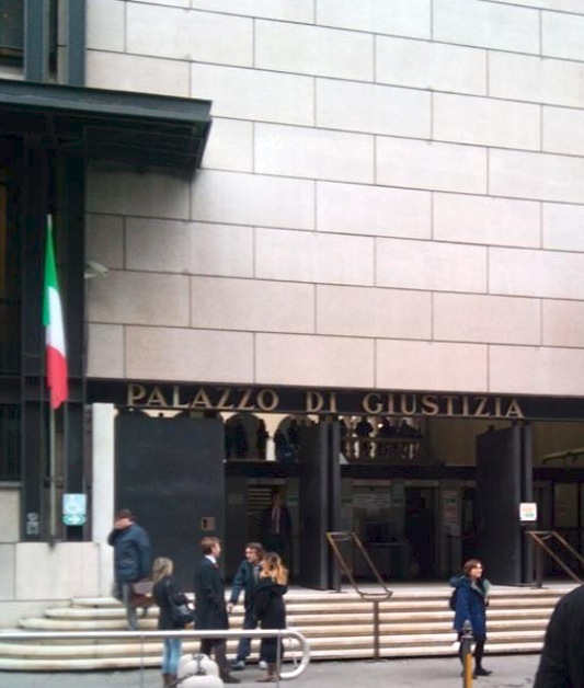 Usurai condannati per estorsione