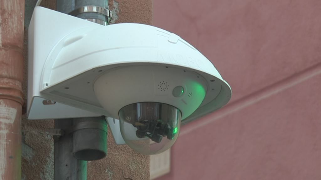 Sicurezza, sistema di videosorveglianza chiavarese collegato con telecamere condominiali