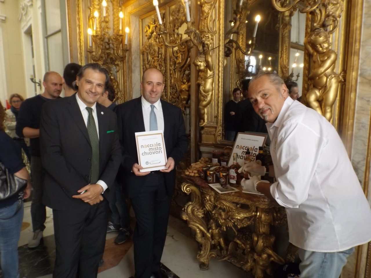 Nocciole: arriva il marchio Misto Chiavari