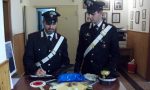 Carabinieri liberi dal servizio scovano 48enne con sette dosi di eroina