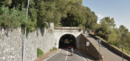 Chiavari, smottamento vicino alla Galleria delle Grazie