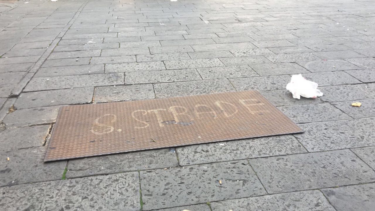 Lampioni storici di piazza Mazzini, botta e risposta fra opposizioni e Amministrazione
