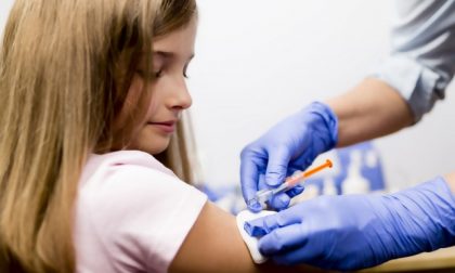 Vaccini, la Regione sospende le sanzioni per chi non è ancora in regola