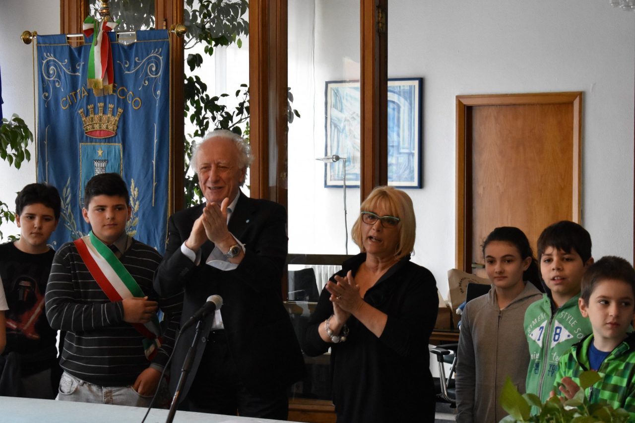 Stamane si rinnova il consiglio comunale dei ragazzi di Recco