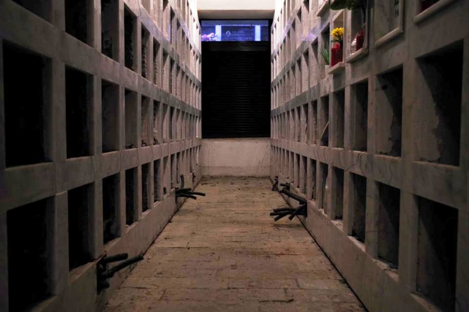 Il cimitero di Recco cade a pezzi
