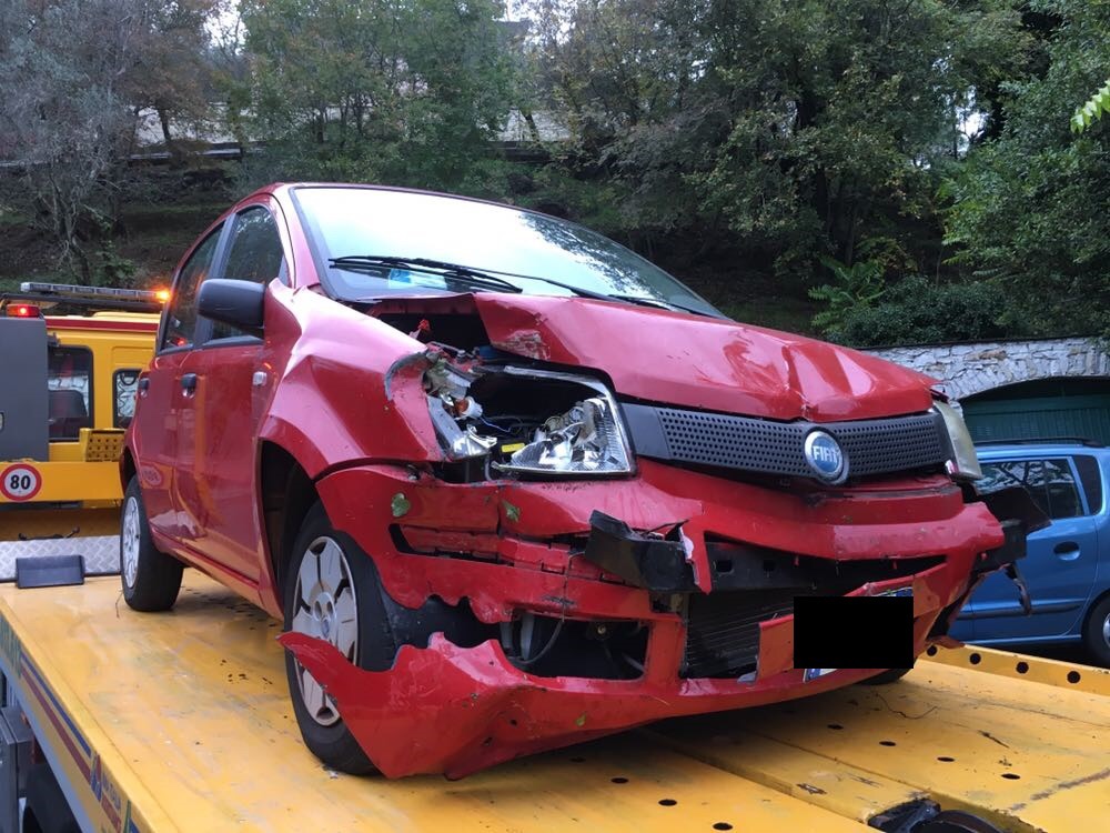 Finisce con l’auto nel San Lorenzo di Moneglia