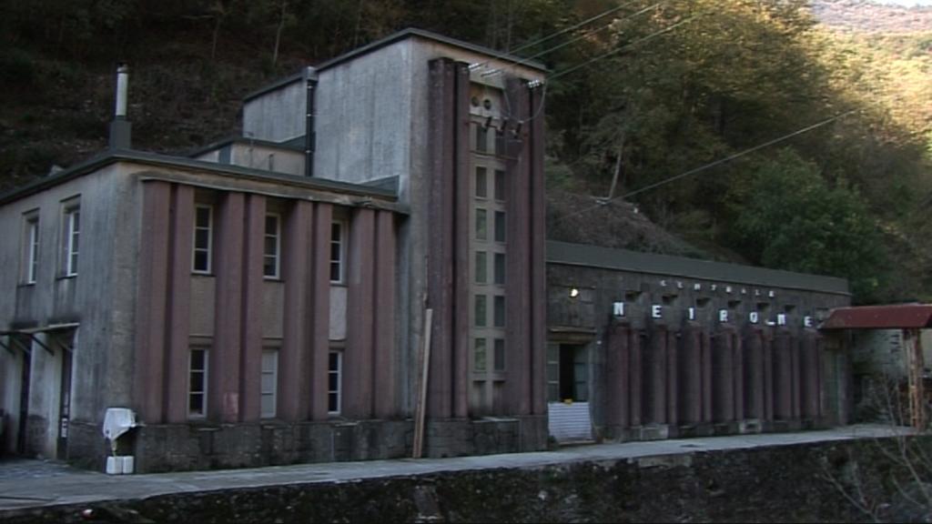 Centrale di Neirone, l’energia pulita dall’acqua ai volts