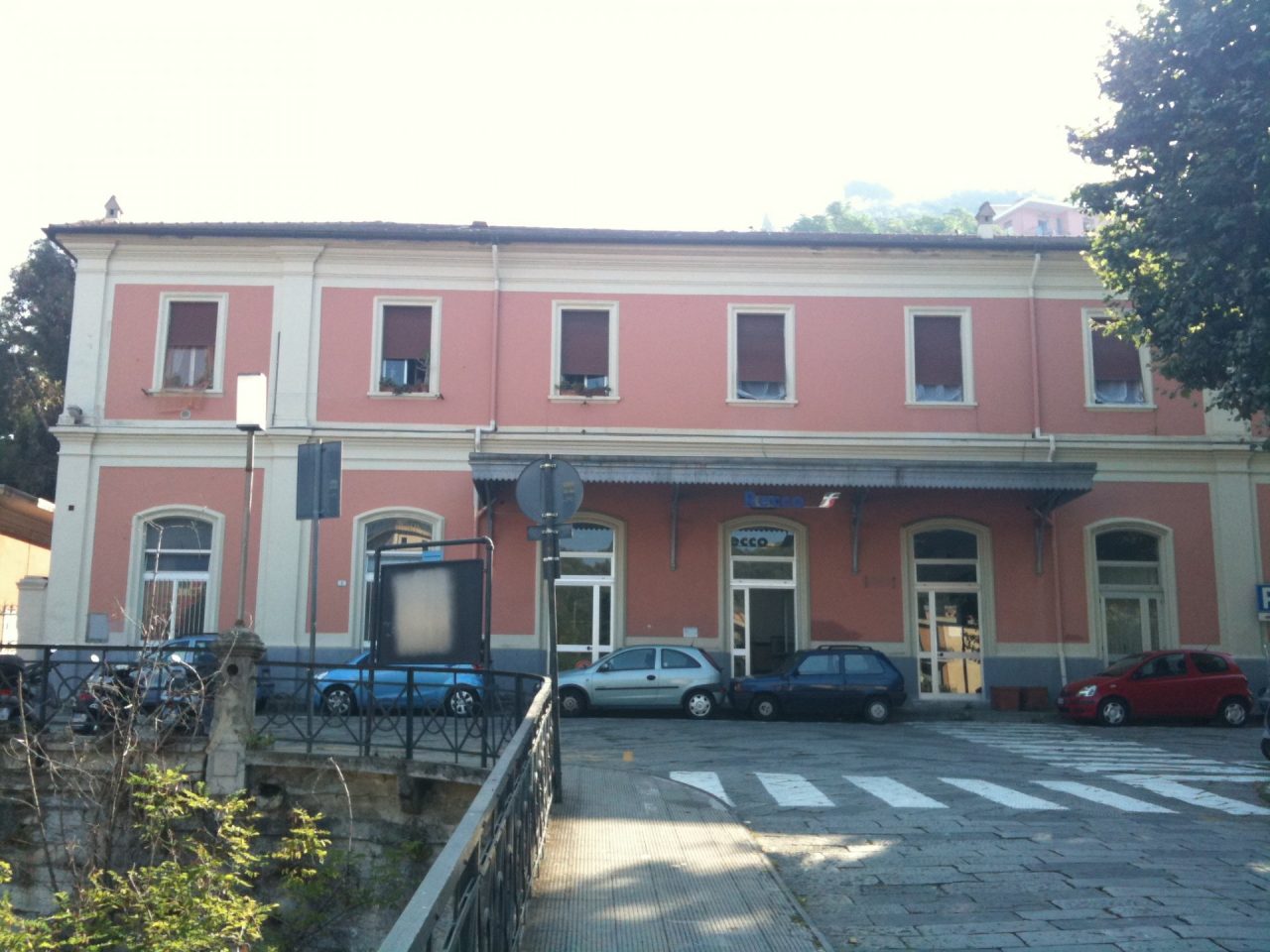 Recco, biglietteria della stazione ferroviaria a rischio