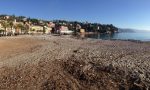 Post mareggiate: ripulita in mattinata la spiaggia di Ghiaia