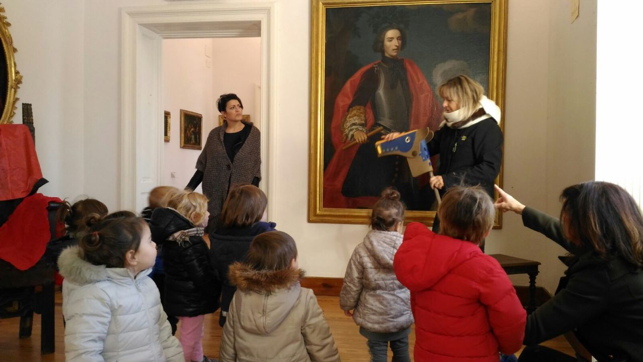 I bimbi del nido in visita alla Galleria Rizzi