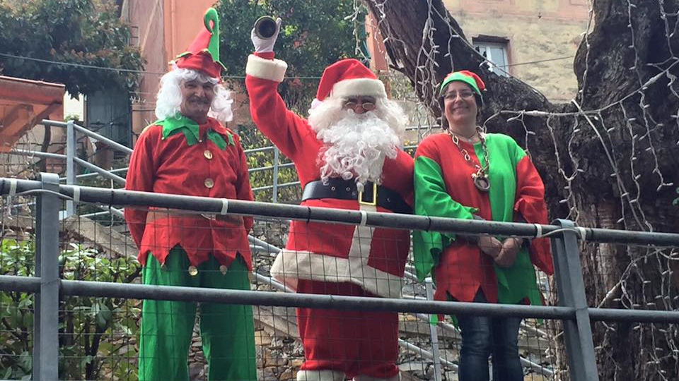 La Casa di Babbo Natale riapre oggi la porta ai bambini di Avegno