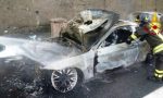 Auto a fuoco sulla A12 tra Chiavari e Sestri Levante