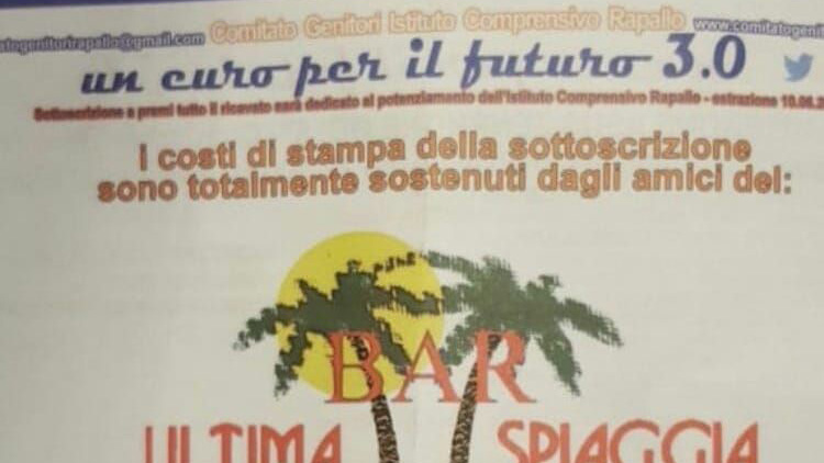 Ragazzini vendono biglietti di una lotteria benefica, ma si tratta di una truffa