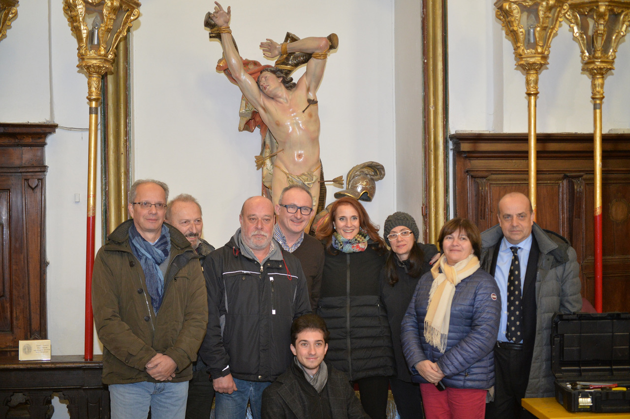 Gruppo statua di San Sebastiano in viaggio per il Metropolitan di New York 02
