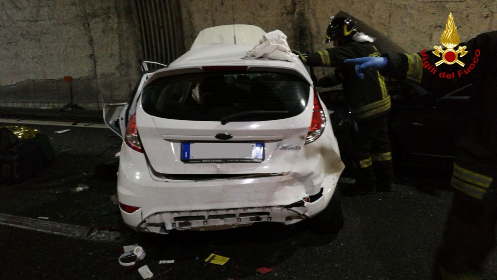 Gravissimo incidente stamane in autostrada a Genova, molti feriti ed un decesso