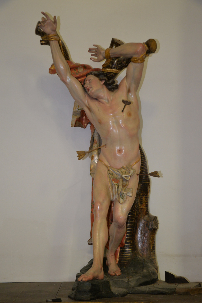Statua di San Sebastiano in viaggio per il Metropolitan di New York 08