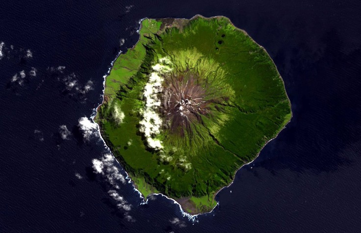 In uno spettacolo il legame di Camogli con Tristan da Cunha