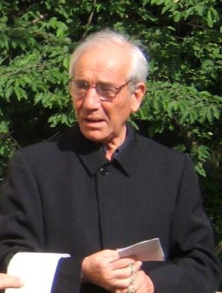 80 candeline per don Emilio, in festa la parrocchia rapallese