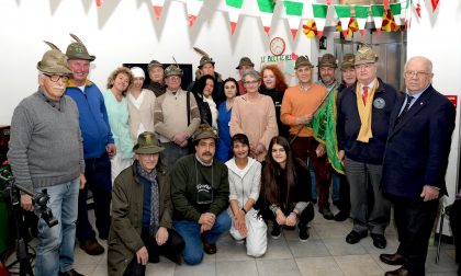 Grande festa per gli anziani della Casa Morando grazie al gruppo degli Alpini
