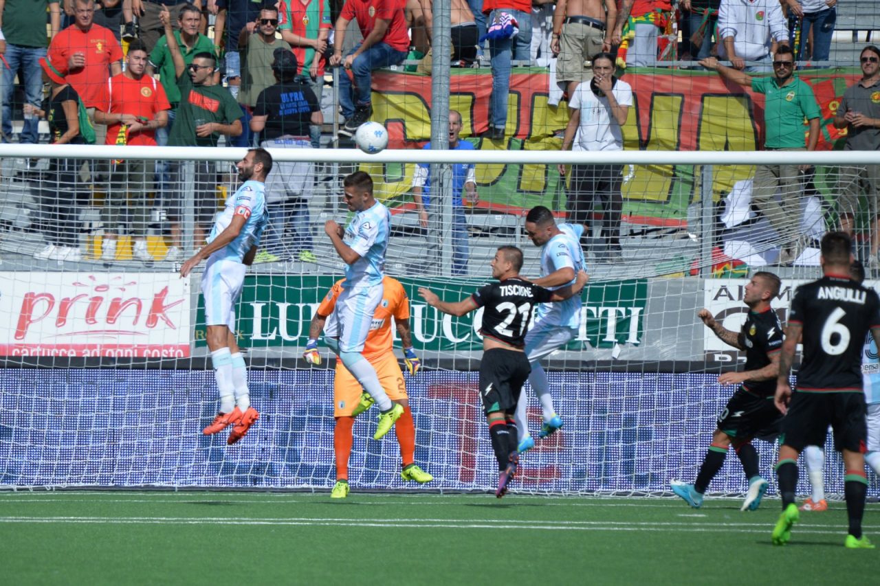 L’Entella strappa tre vitali punti salvezza a Terni