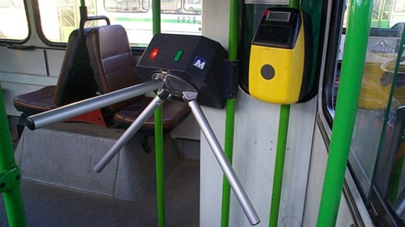 Tornelli sui bus ATP, la sperimentazione parte dal Tigullio