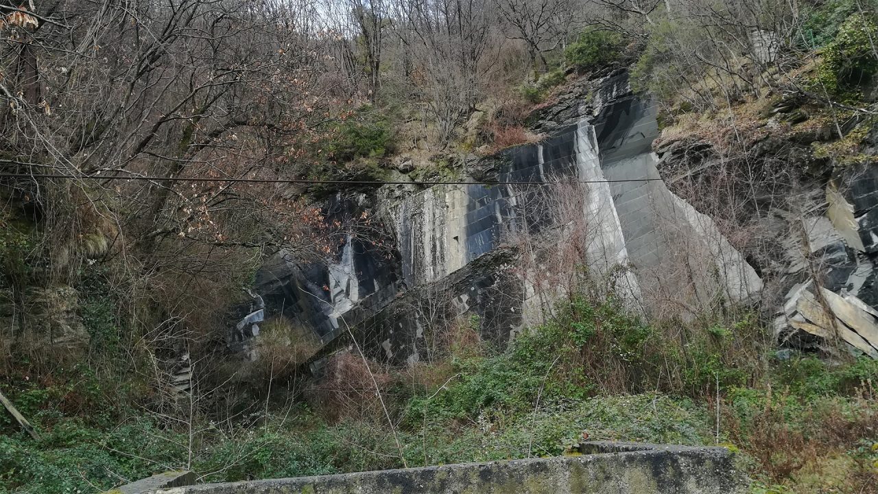 Cava di Claudio Baglioni, l’asta è andata deserta