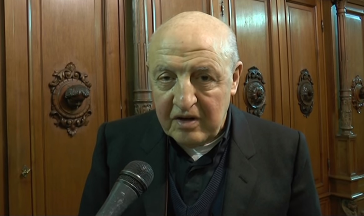L’ultimo saluto a don Batti stamattina alle 10