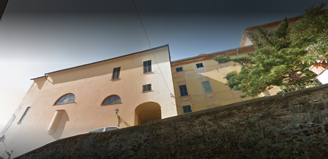 Cade dal secondo piano, muore religiosa