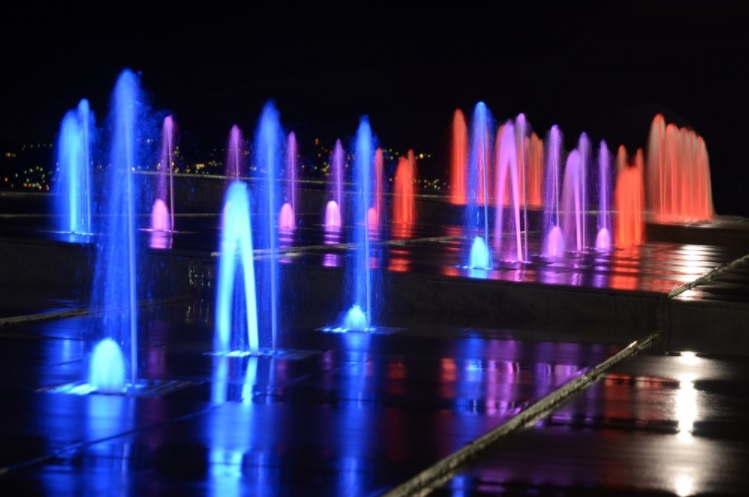 La fontana di piazza Milano a Chiavari dedicata all’8 marzo