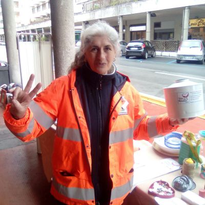Vita che rinasce in prima linea per aiutare i senzatetto
