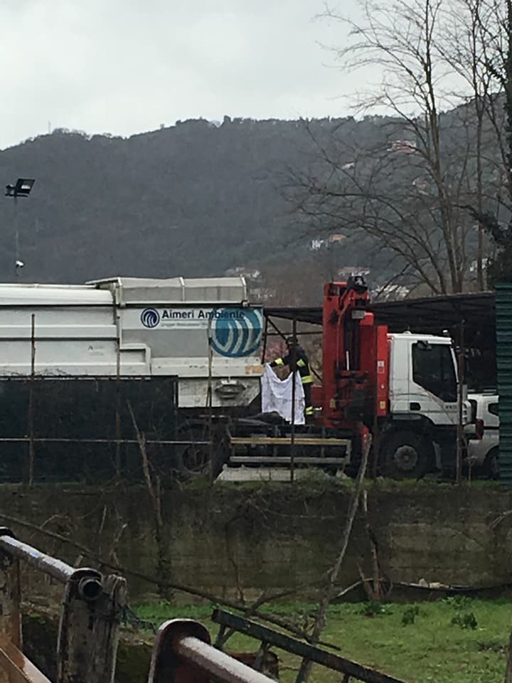 Incidente sul lavoro, muore uomo di 49 anni