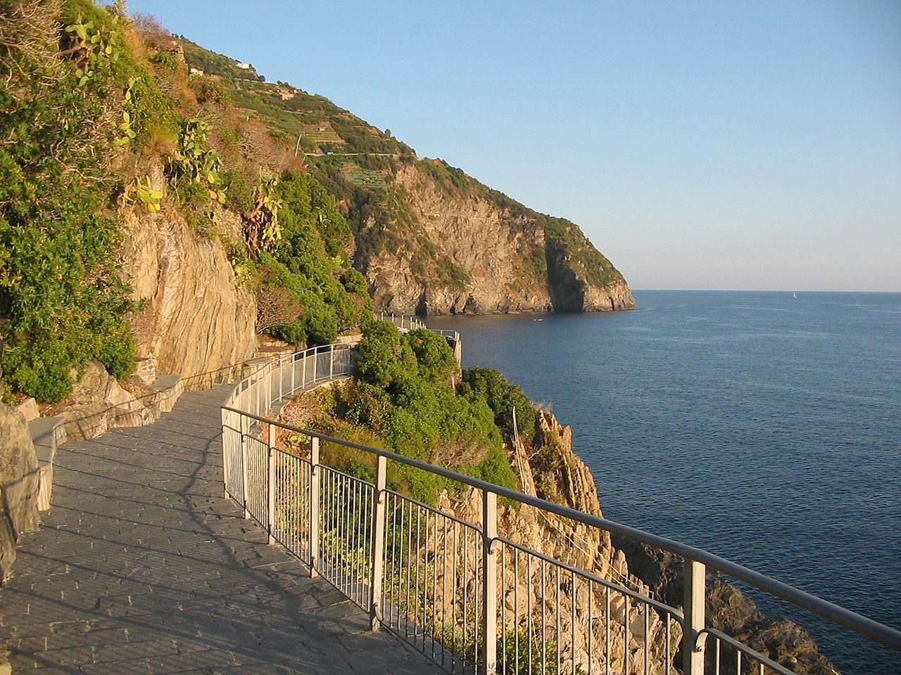 La “Via dell’Amore” riaprirà ma a numero chiuso