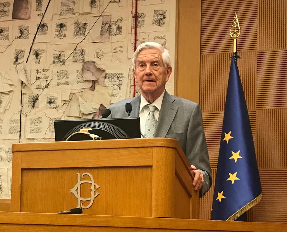 La direttiva Bolkestein non va applicata a balneari