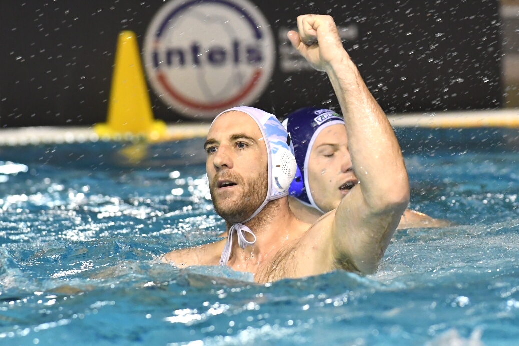 La Pro Recco ce la fa: sconfitti i campioni d’Europa in carica