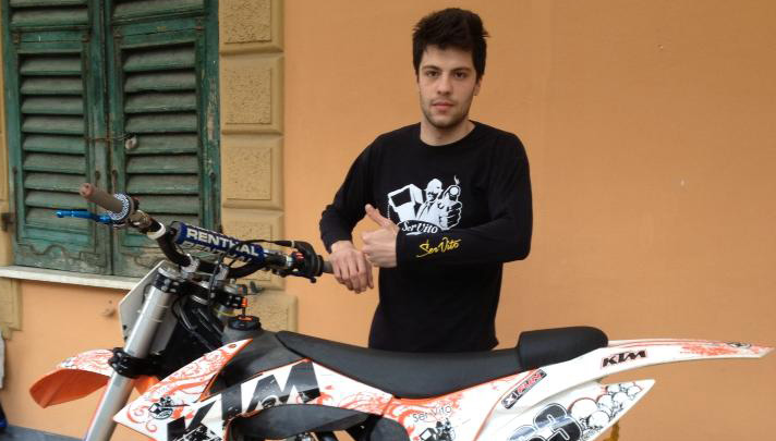 Addio a Simone Cantero, dopo l’autopsia domani i funerali