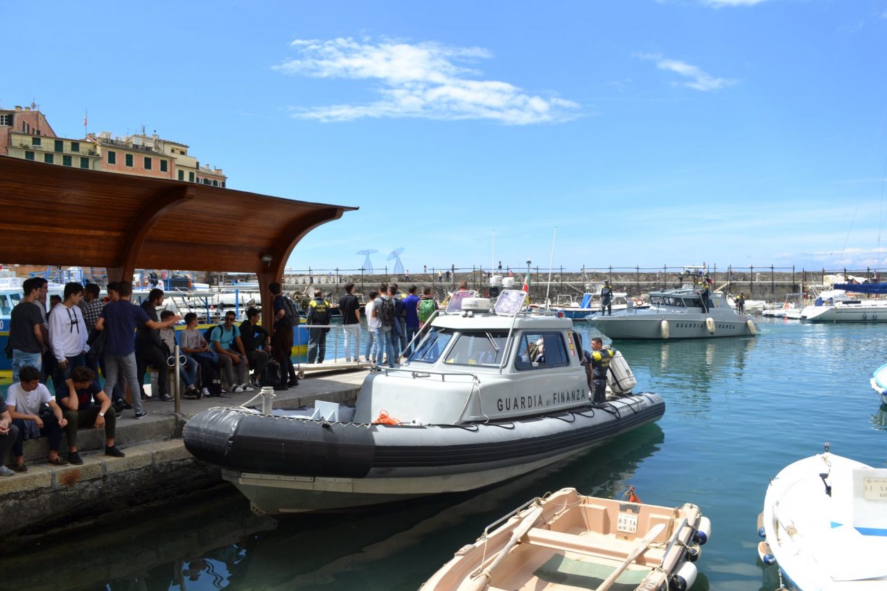 Le Fiamme Gialle incontrano gli studenti del Nautico