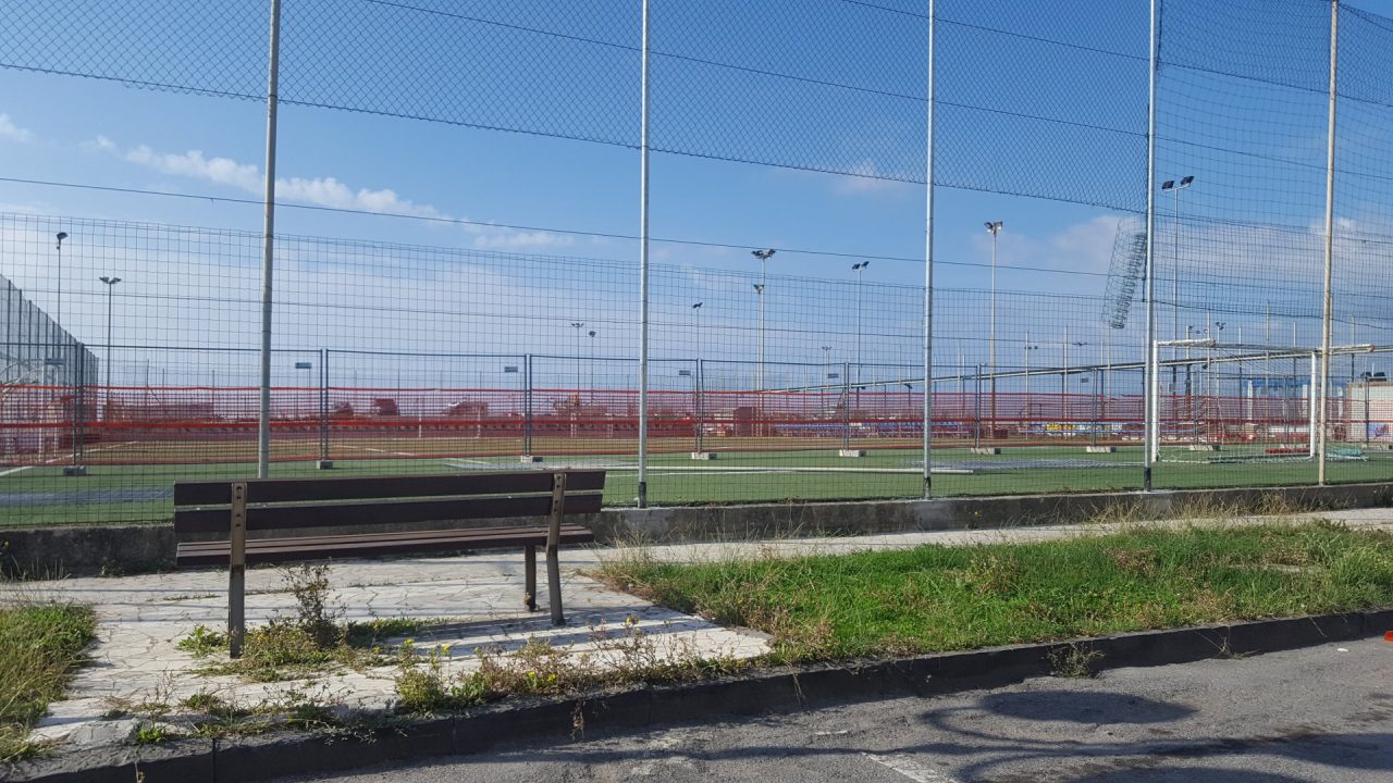 Nuovo terreno in sintetico per il campo della Colmata