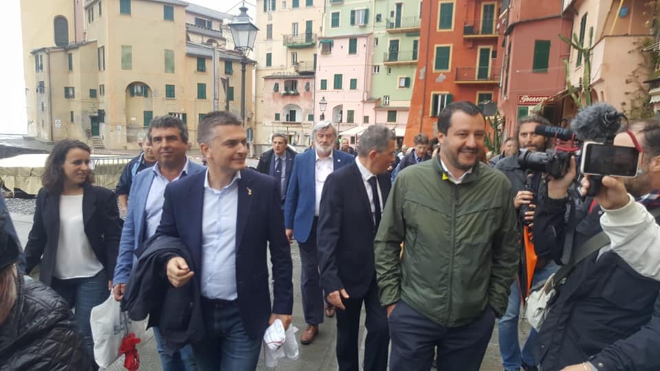 Matteo Salvini ieri a Camogli a sostegno del candidato Claudio Pompei