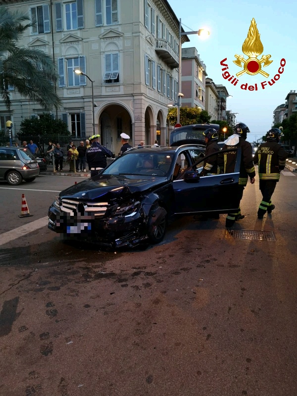 Incidente in corso Millo ieri sera, il lavoro dei Vigili del Fuoco
