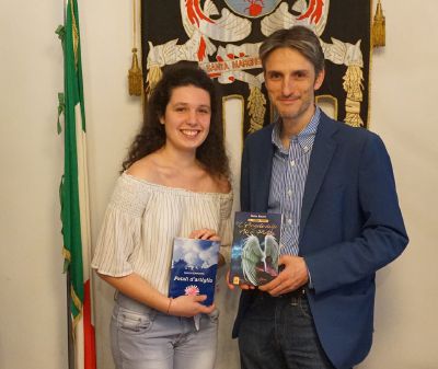 Da Santa alla conquista delle librerie: Sofia Brizzi, la studentessa scrittrice