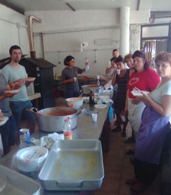 Un pranzo benefico, per sostenere l’ospedale Mama Ashu