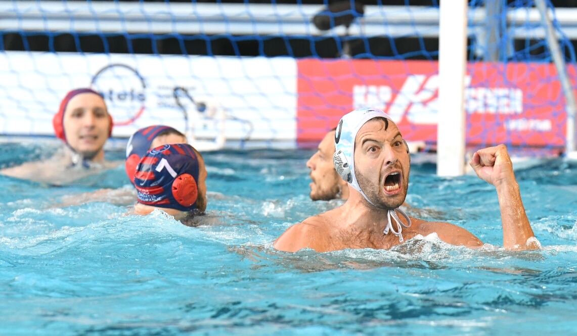 Final 8, la Pro Recco affonda lo Jug 9-8