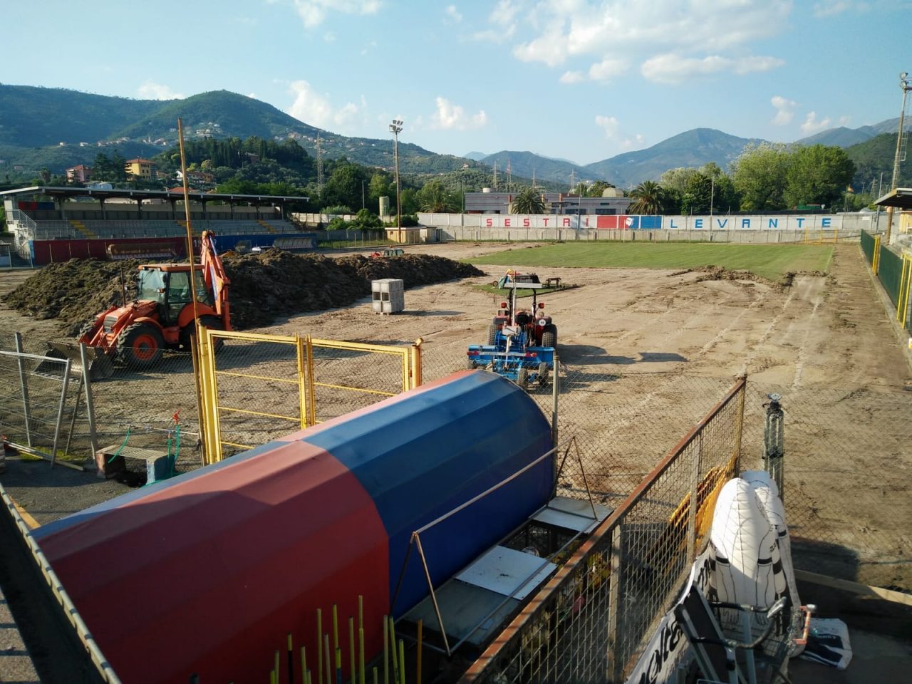 Iniziati gli interventi per la posa del manto in sintetico allo stadio Sivori