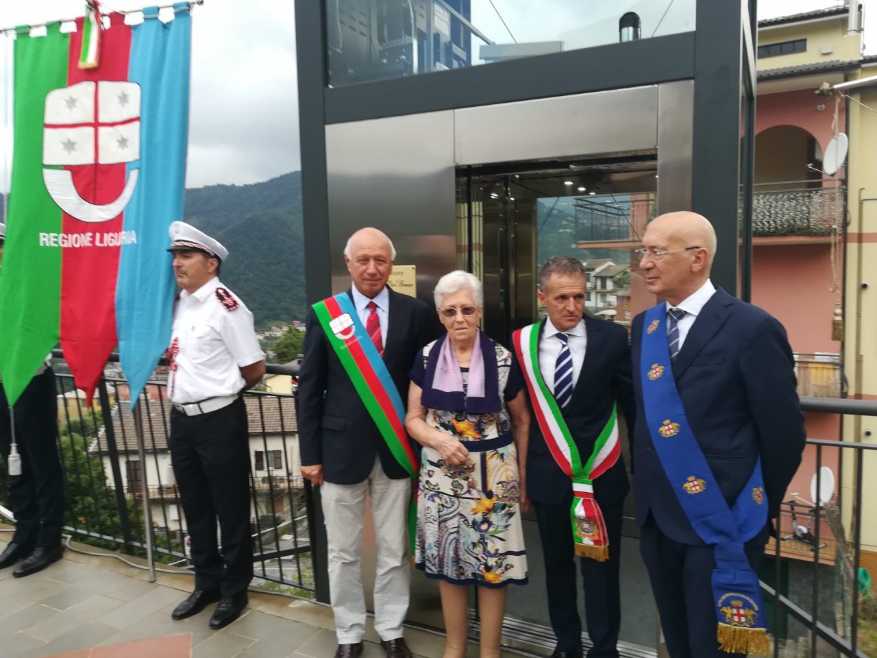 Uscio, inaugurato il nuovo ascensore in piazza della Resistenza